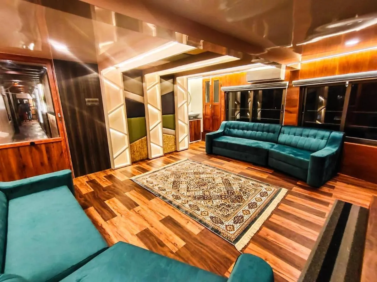 Botel Beach Paradise Day Cruise Houseboat Alappuzha