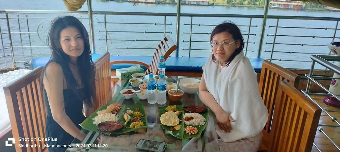 Beach Paradise Day Cruise Houseboat Alappuzha 3*,