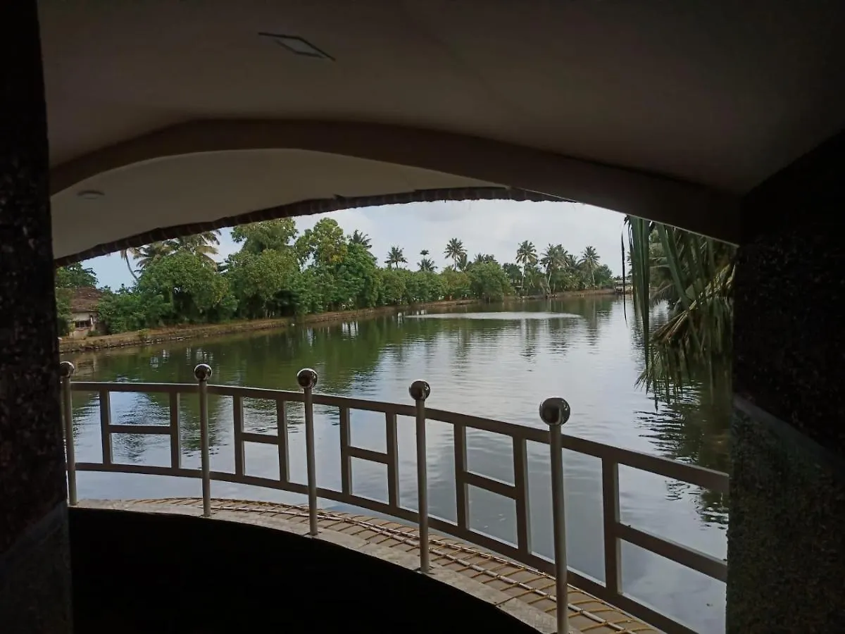 Beach Paradise Day Cruise Houseboat Alappuzha Indie