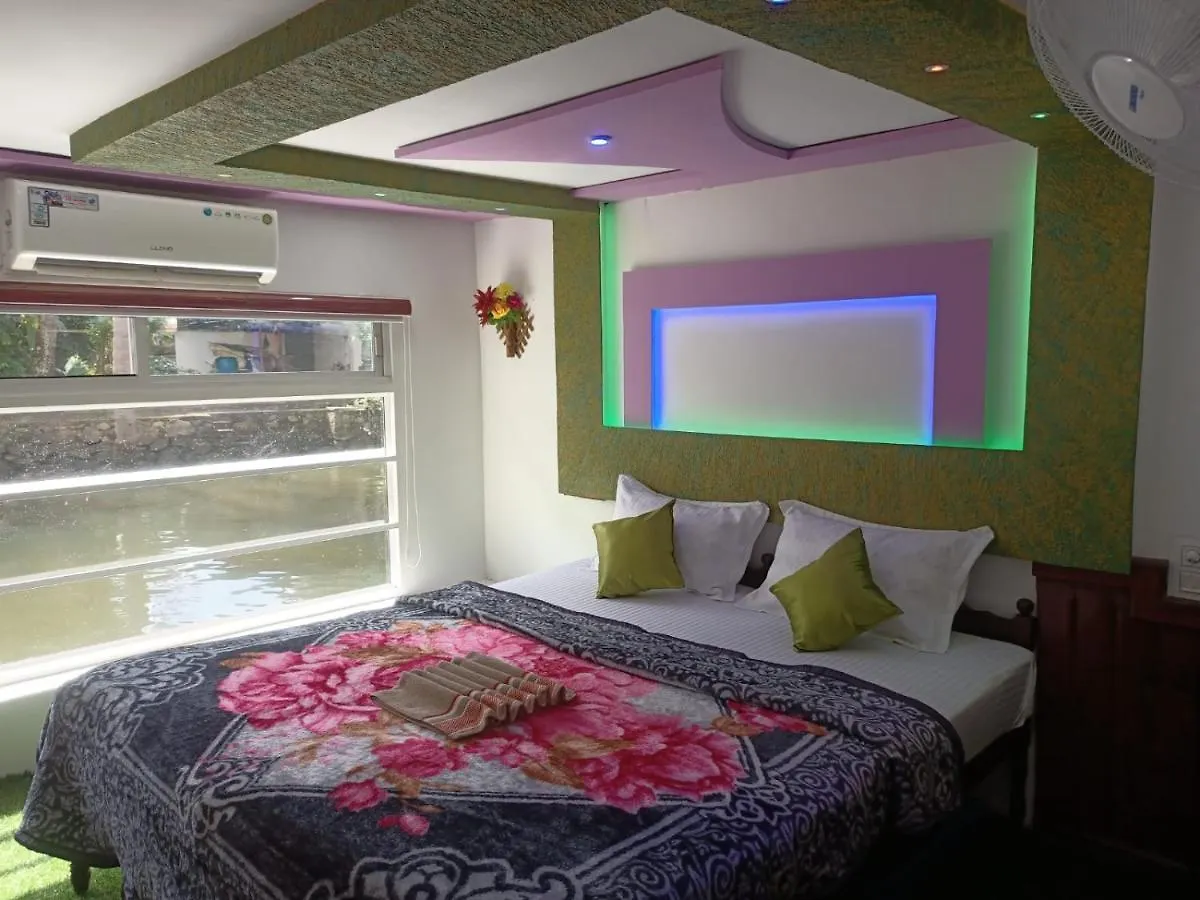 Botel Beach Paradise Day Cruise Houseboat Alappuzha