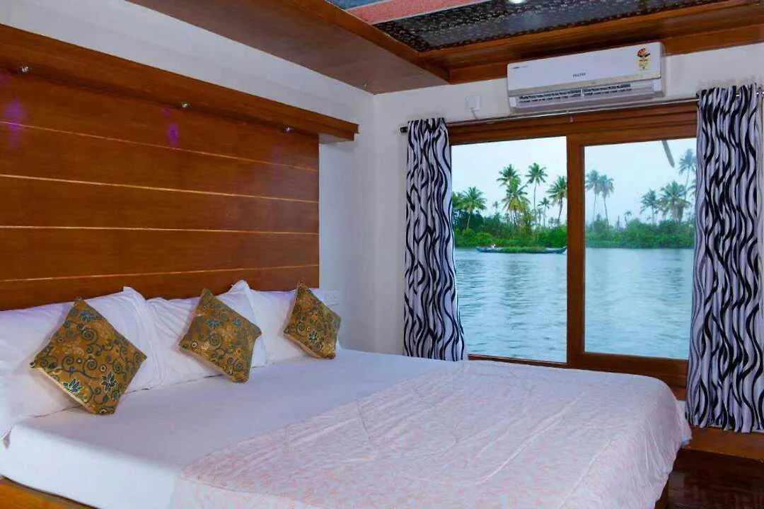 Botel Beach Paradise Day Cruise Houseboat Alappuzha