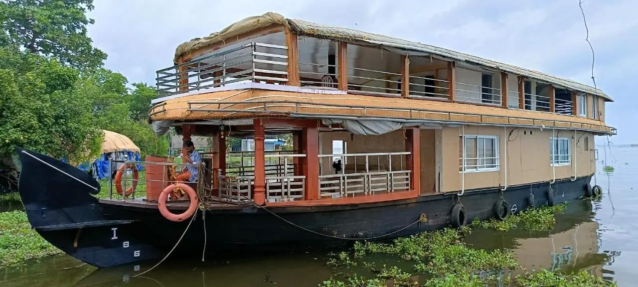 Beach Paradise Day Cruise Houseboat Alappuzha 3*,